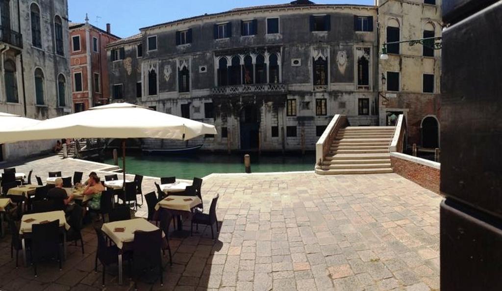Home Lovers Apartment Venecia Exterior foto