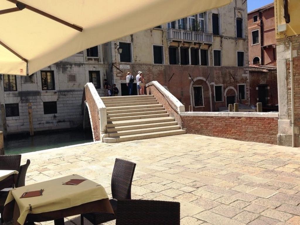 Home Lovers Apartment Venecia Exterior foto